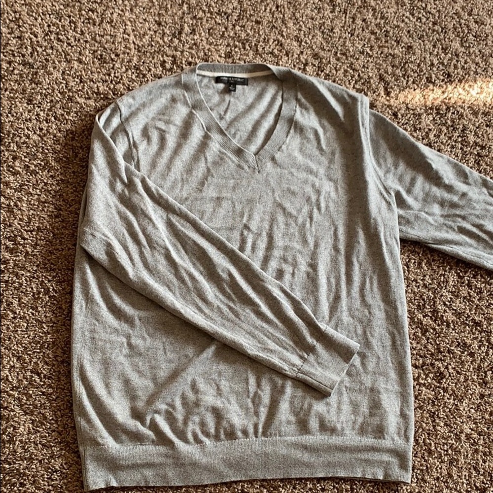 Men’s sweater